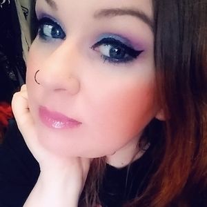 Meet your Posher, Natasha